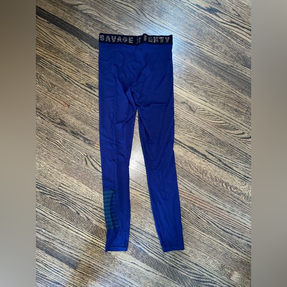 Savage x Fenty womens Forever Savage legging - Picture 4 of 5